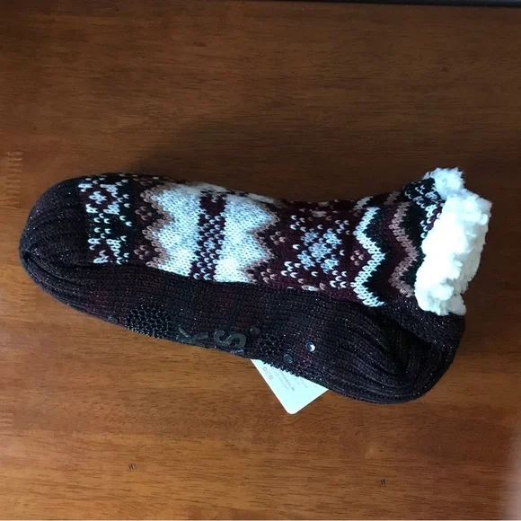 Muk Luks Ankle Cabin Sox Slipper Socks, Faux Sherpa Fur Lining, Size L/XL (8-10) - Picture 4 of 4